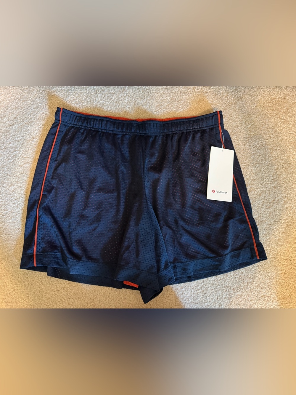Lululemon Double-Layered Mesh Mid-Rise Short 5" - True Navy / Autumn Rust